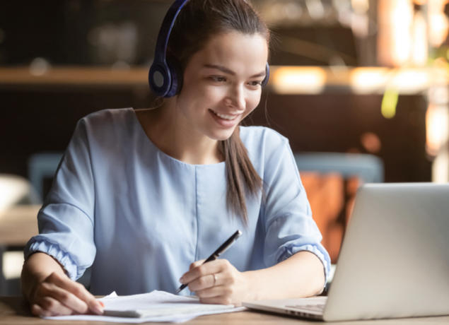 Woman on laptop 