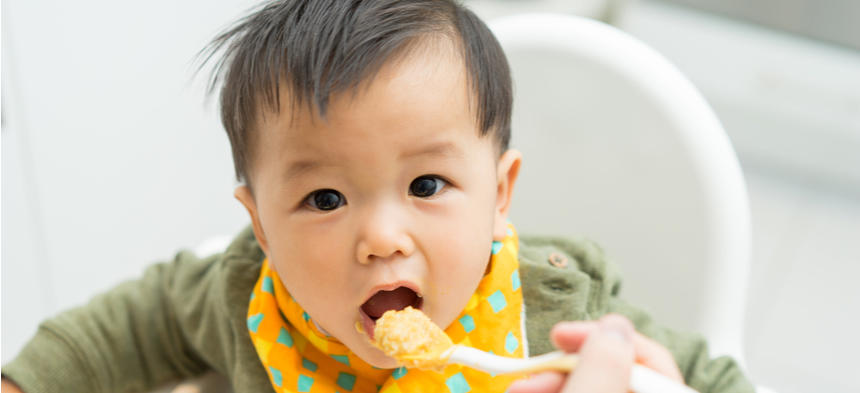 baby eating